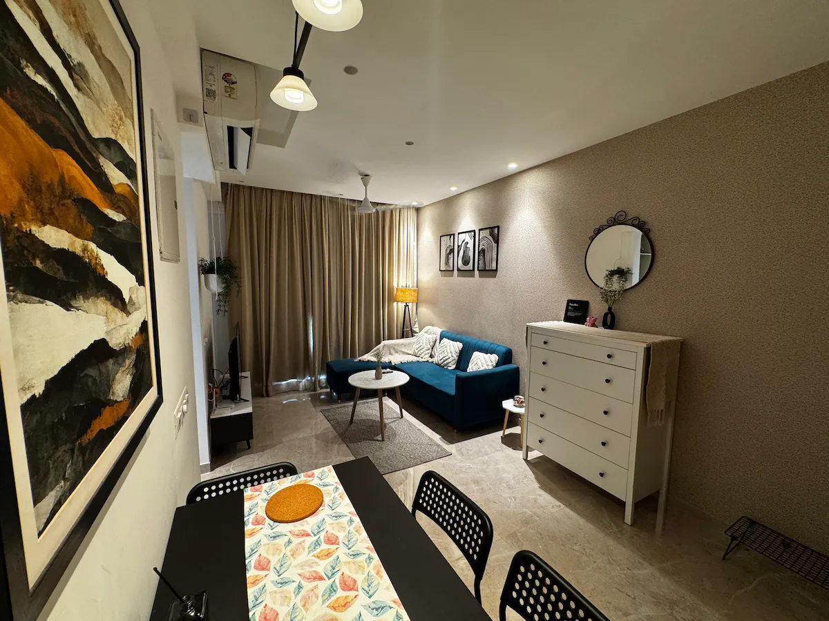 Posh 1BHK | Dual AC | Private Apt | Netflix in powai, Mumbai